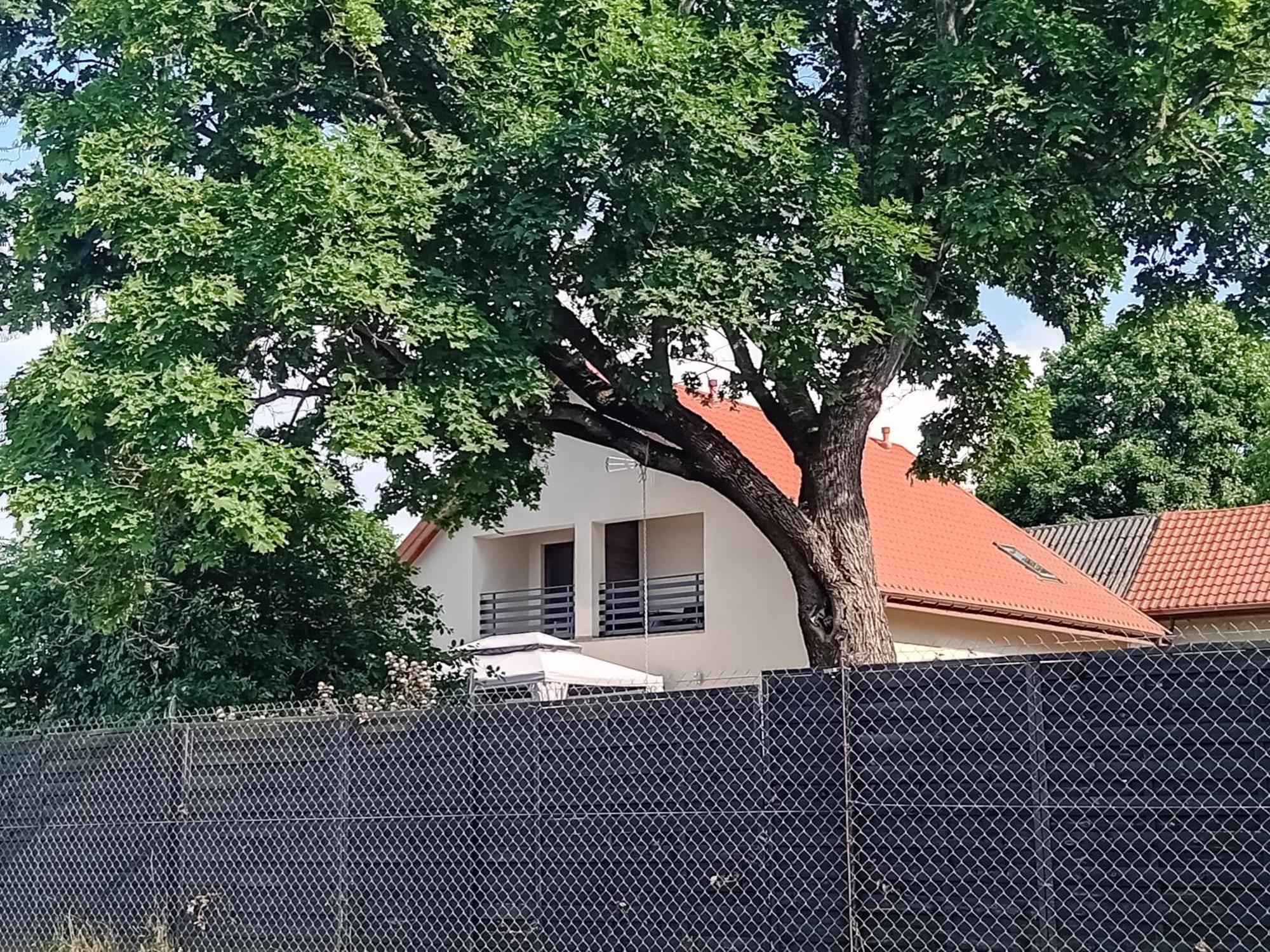 Pokoje Goscinne Sloneczny Klon Dabrowno Exterior photo